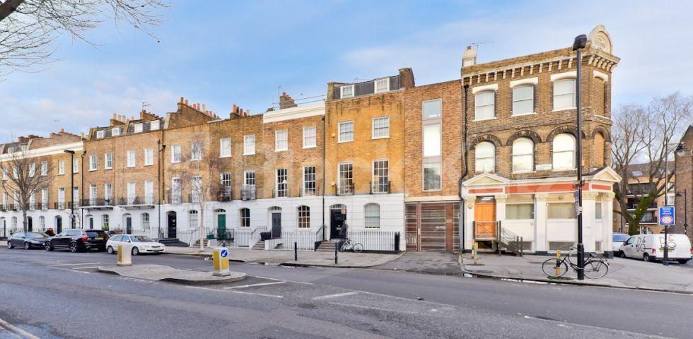 			STUNNING 1 BEDROOM PERIOD CONVERSION IN ISLINGTON, 1 Bedroom, 1 bath, 1 reception Flat			 Liverpool Road, ISLINGTON-BARNSBURY-HIGHBURY